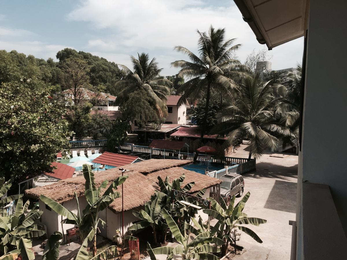 The Family Kingdom Resort Freetown Ngoại thất bức ảnh