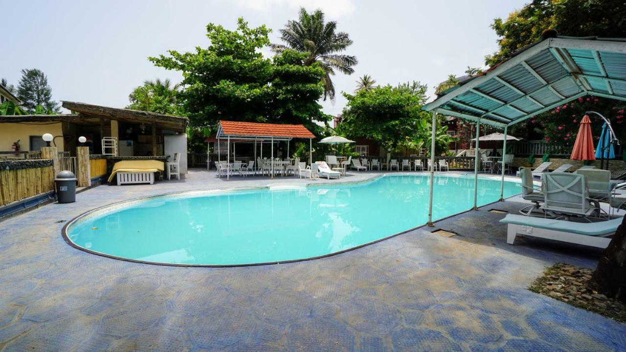 The Family Kingdom Resort Freetown Ngoại thất bức ảnh