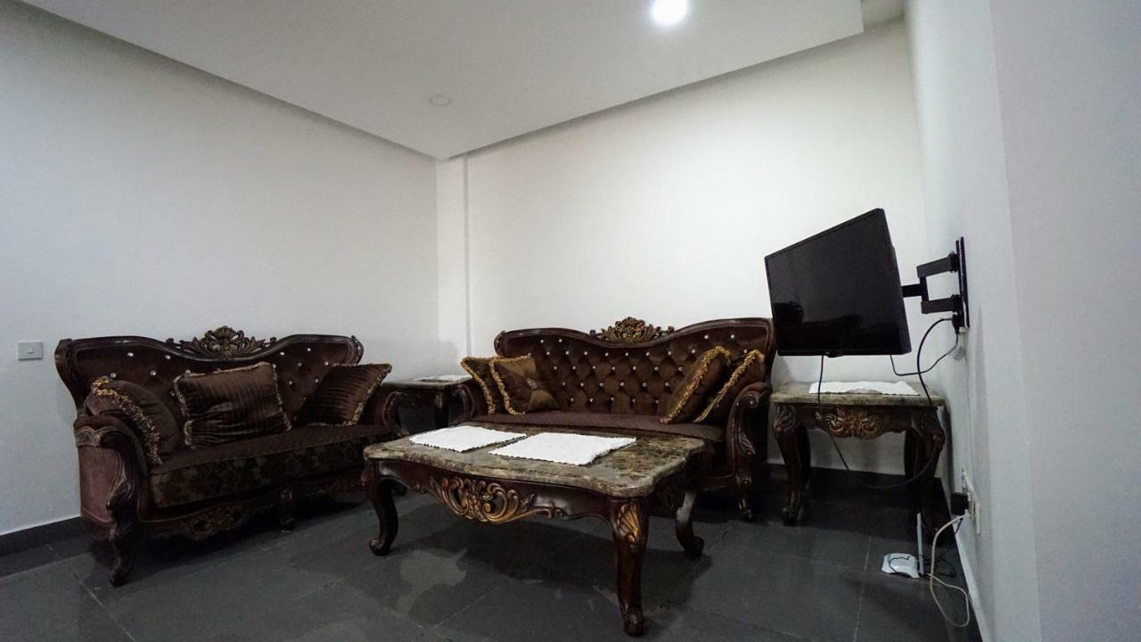 The Family Kingdom Resort Freetown Ngoại thất bức ảnh
